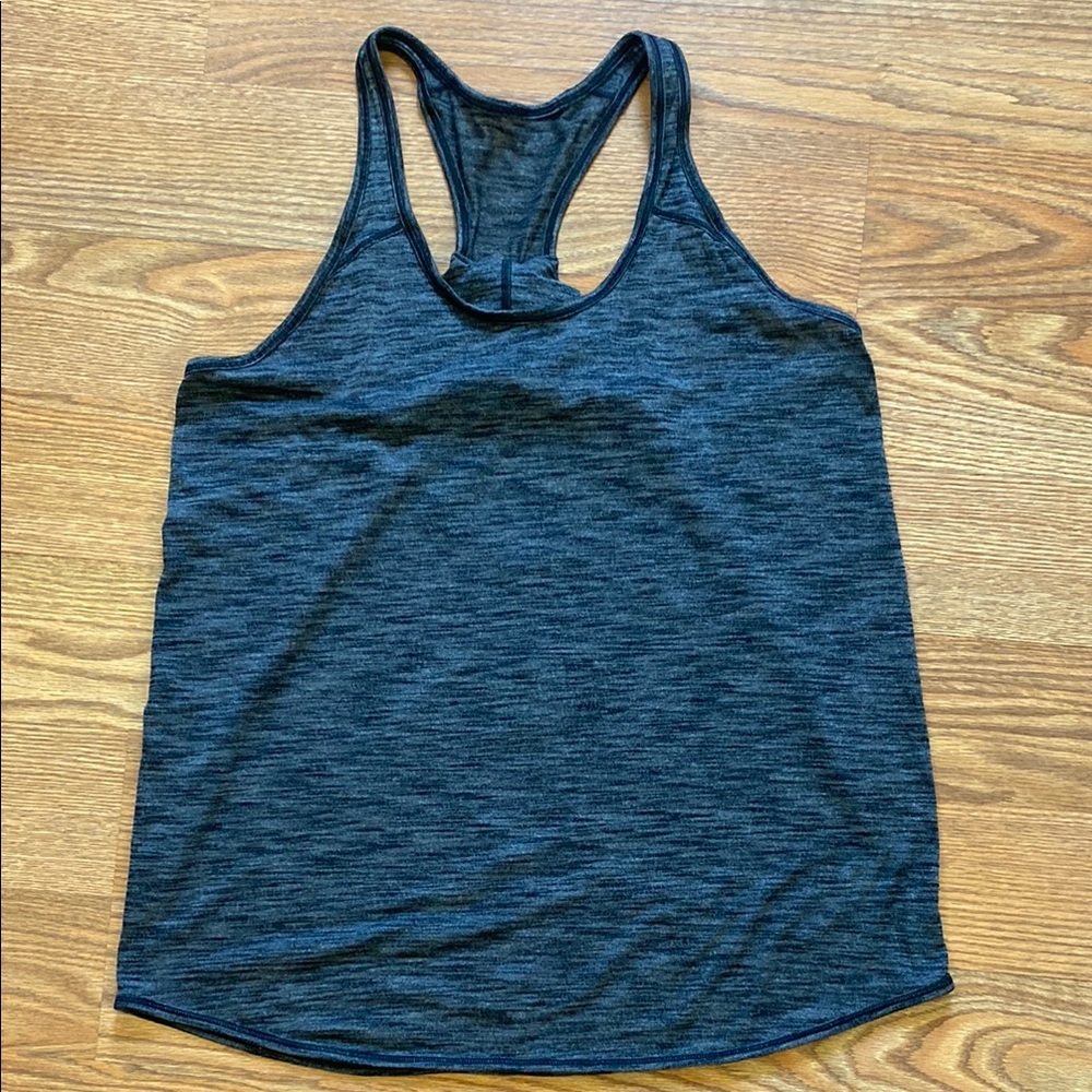 Lululemon Women’s Black and Grey Tank